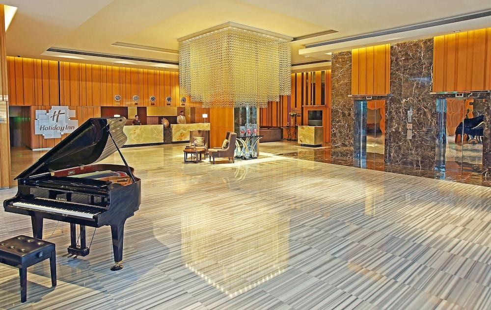 Holiday Inn Hotel New Delhi Noida Mayur photo 3