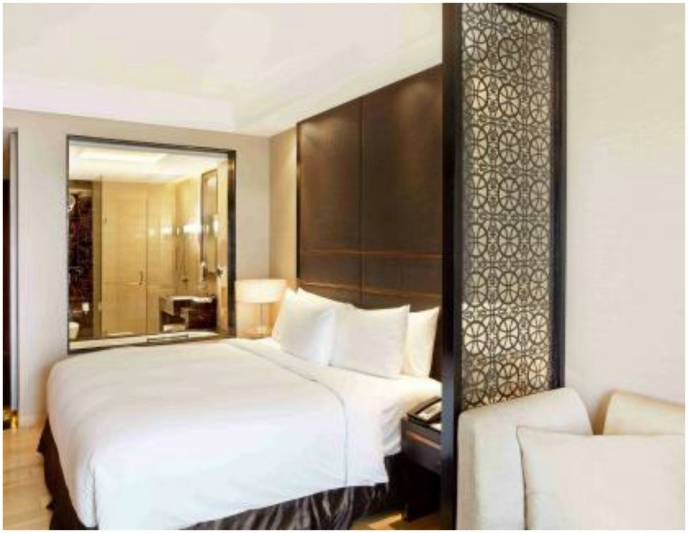 CROWNE PLAZA NEW DELHI MAYUR V photo 1
