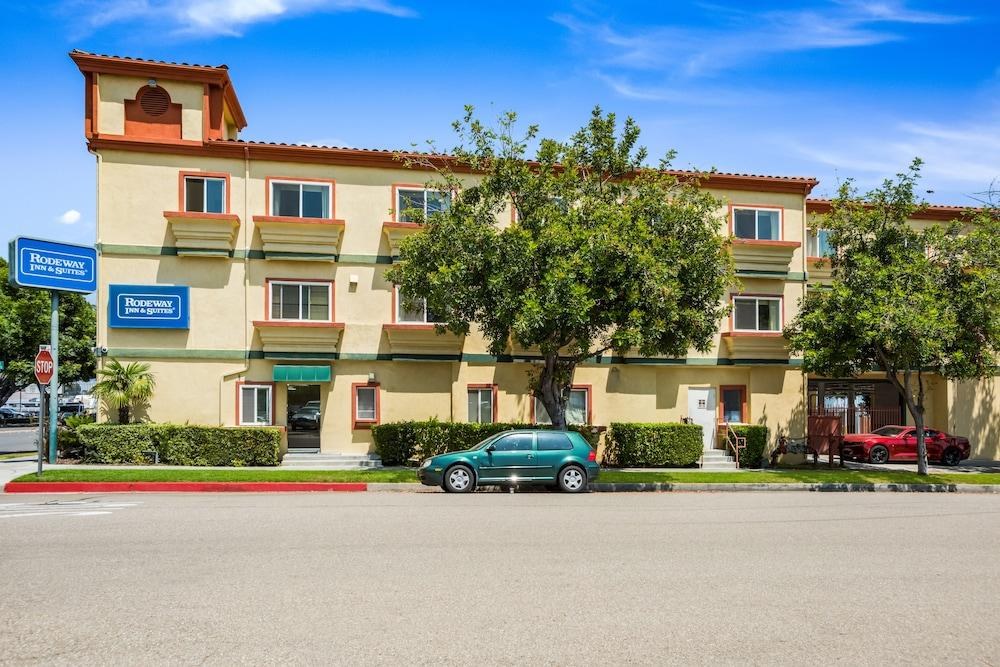 RODEWAY INN & SUITES PASADENA photo 4