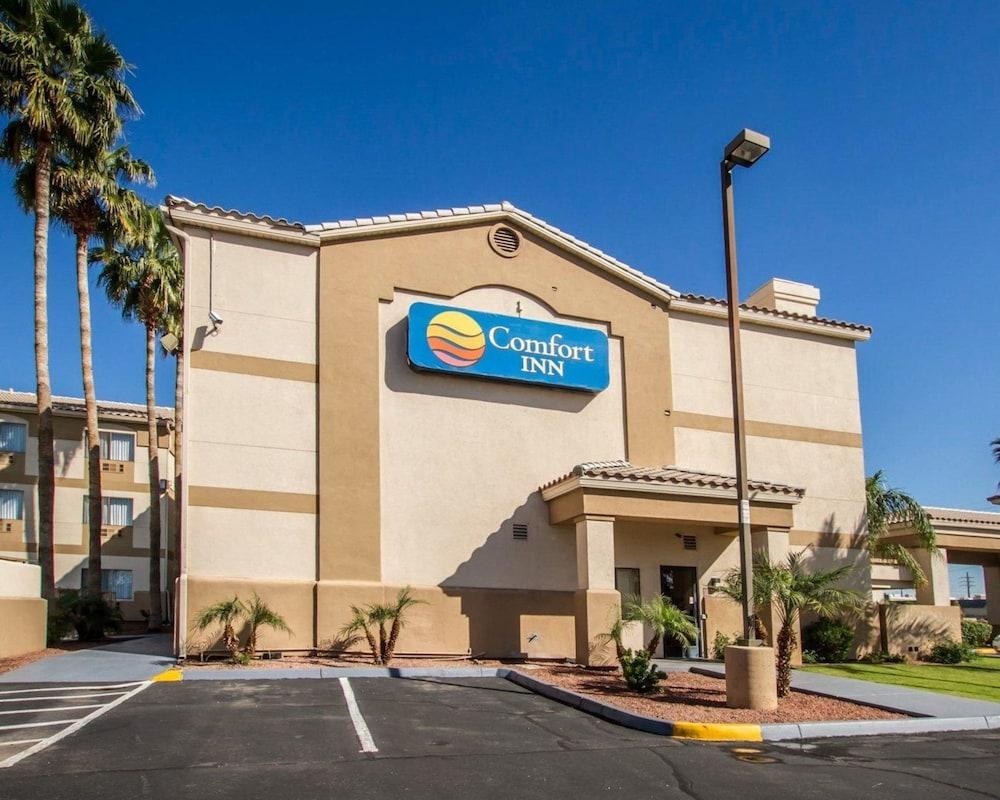 COMFORT INN WEST photo 3