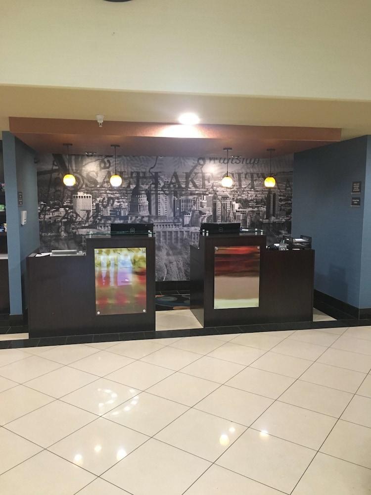 West Valley Inn