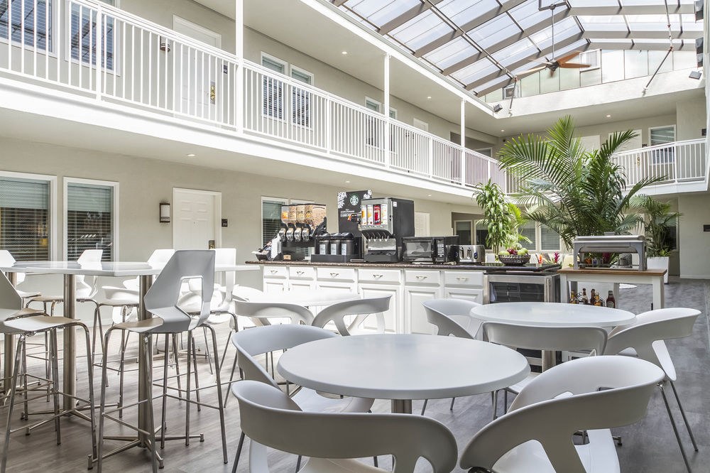 INN OFF CAPITOL PARK, AN ASCEND COLLECTION HOTEL photo 1