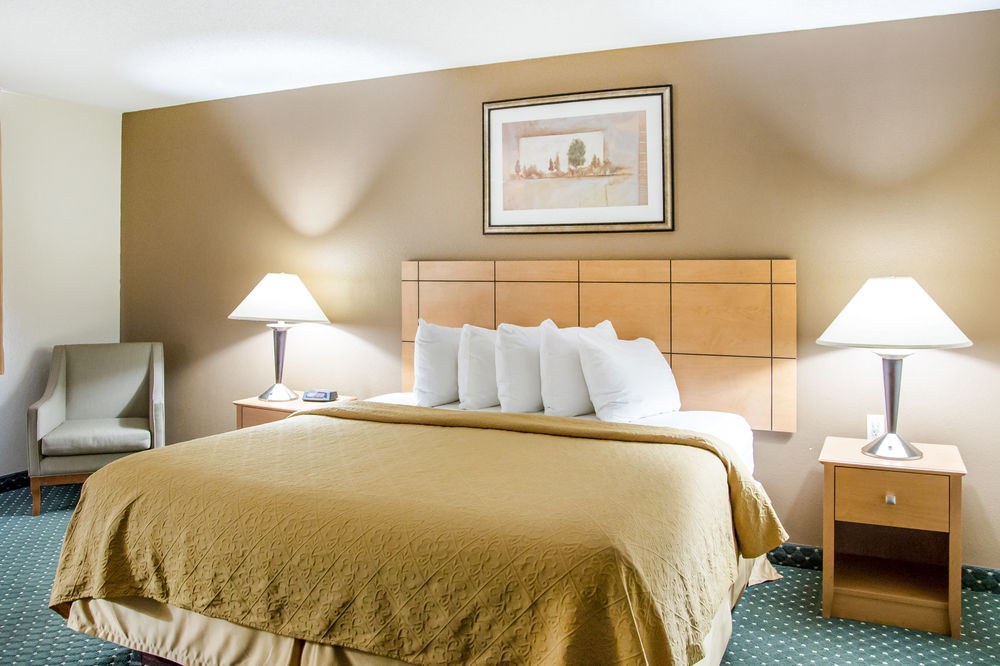 QUALITY INN SOUTH