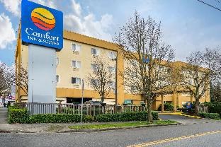 COMFORT INN & SUITES SEATTLE
