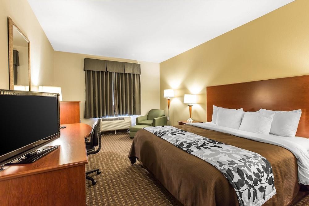 SLEEP INN & SUITES AT KENNESAW STATE UNIVERSITY photo 4