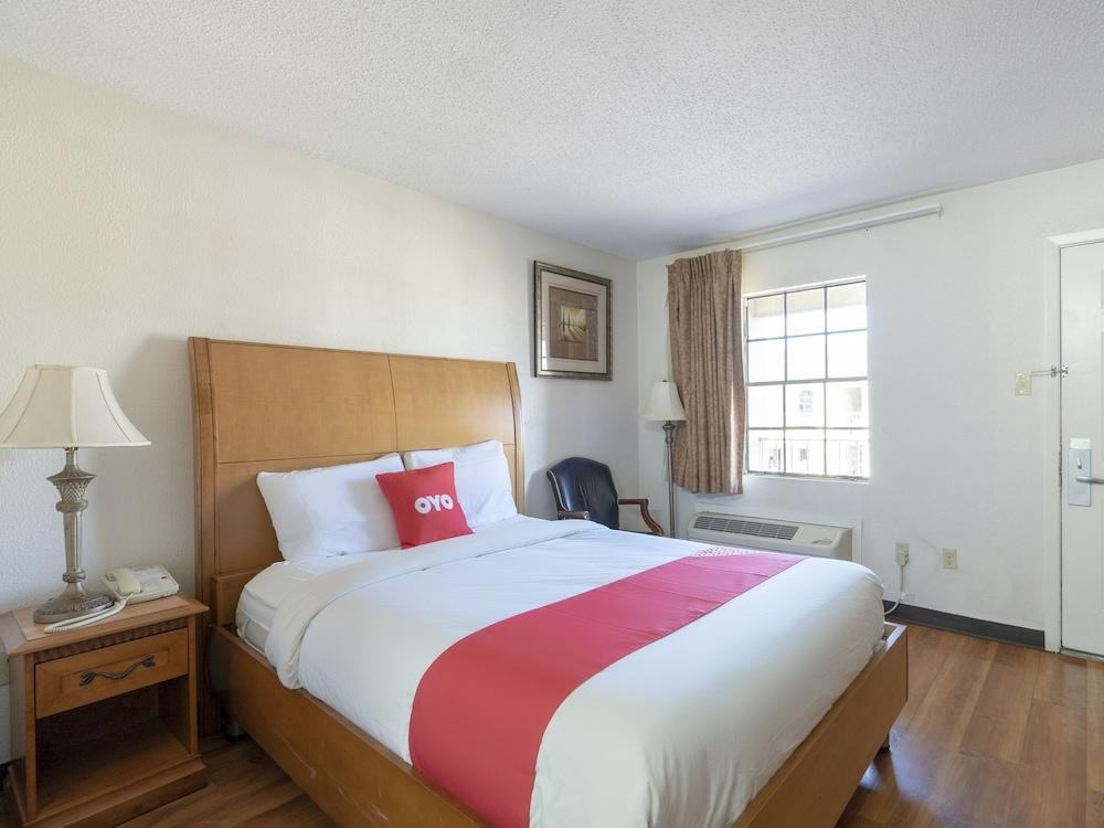 OYO HOTEL BOSSIER CITY I-20 WEST photo 1