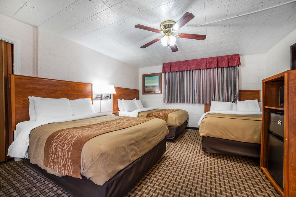 RODEWAY INN
