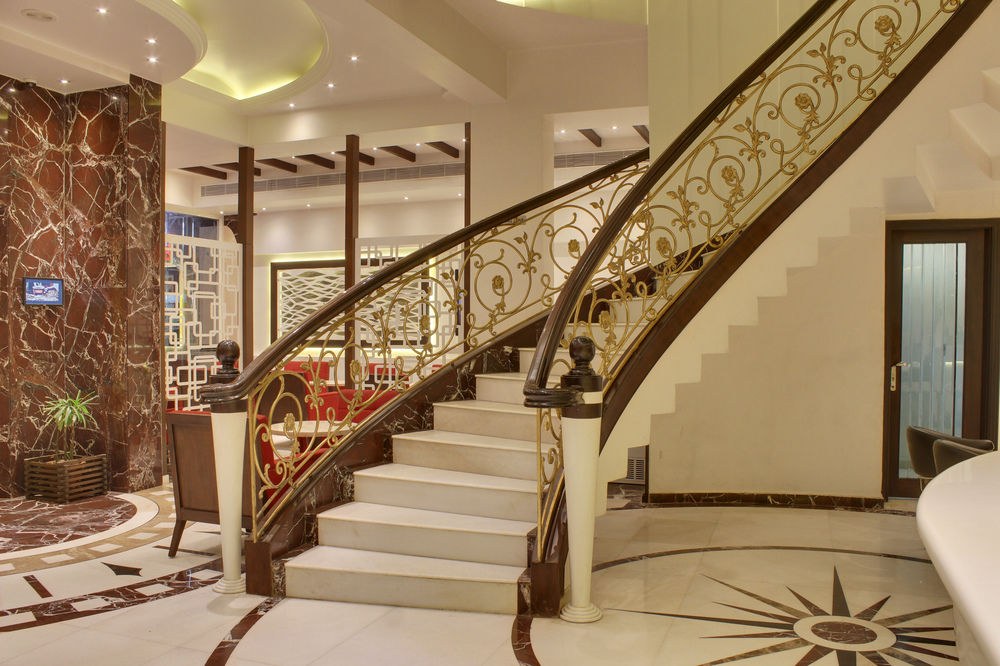 HOTEL GRAND GODWIN