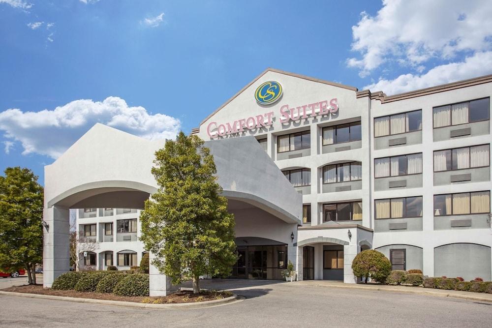 COMFORT SUITES photo 3