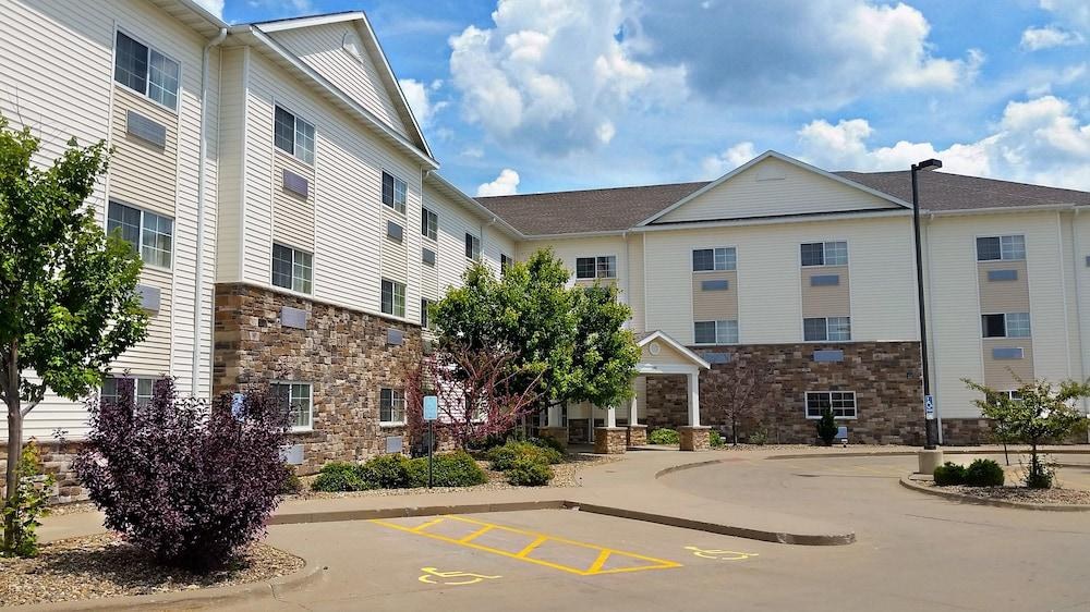 MAINSTAY SUITES photo 4