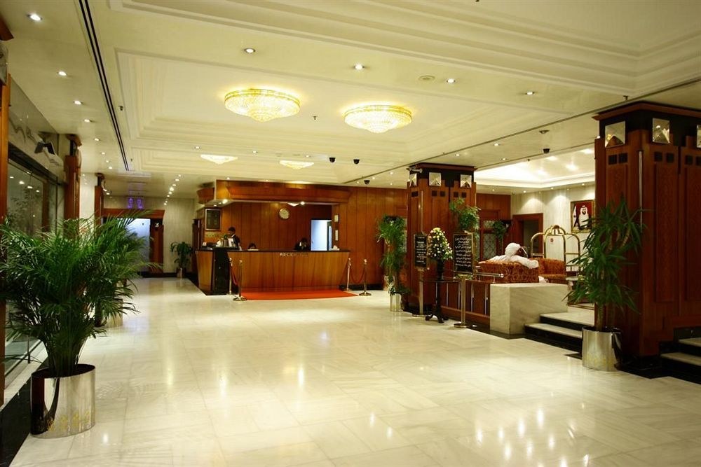 ST. GEORGE HOTEL  photo 2