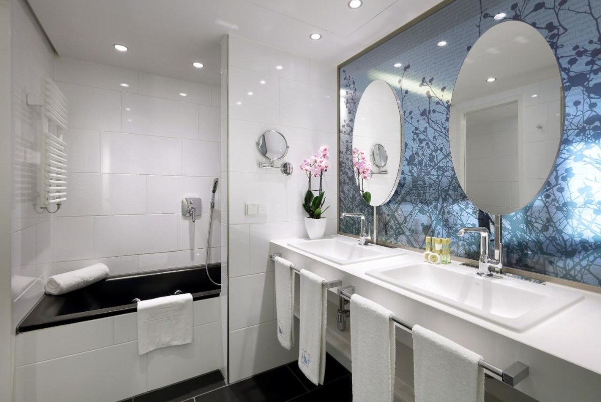 EUROSTARS BOOK HOTEL photo 4