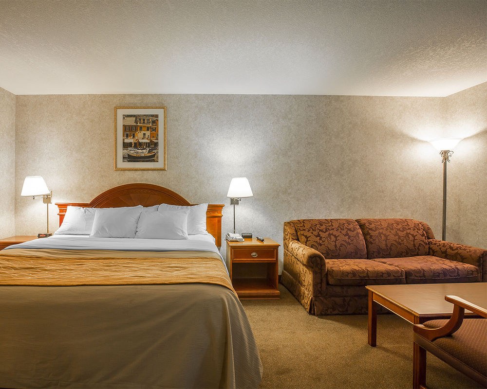 Comfort Inn Lethbridge photo 1