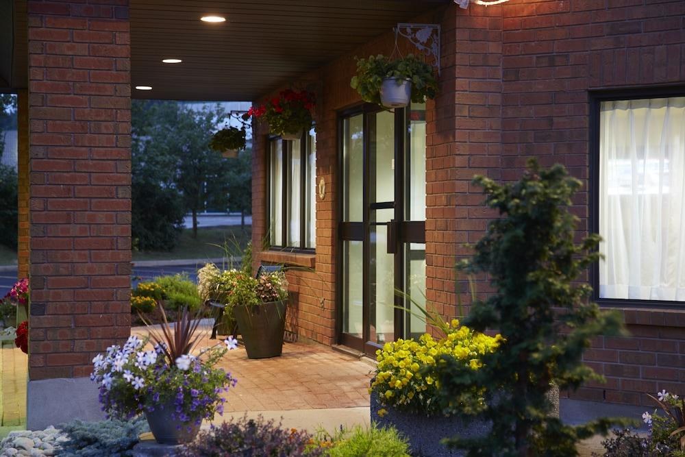 COMFORT INN photo 4