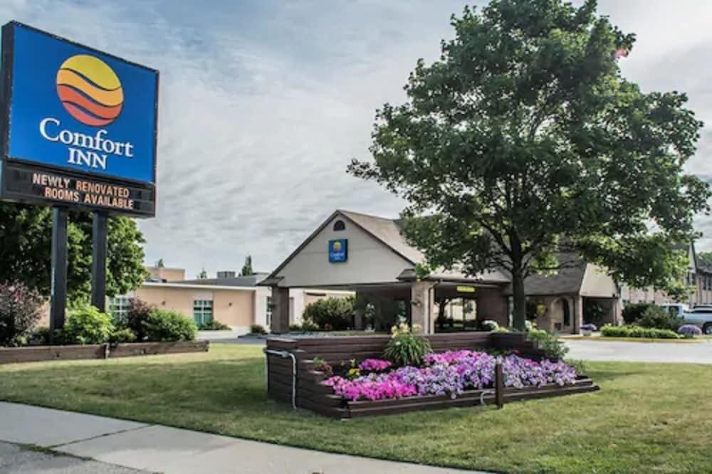 COMFORT INN