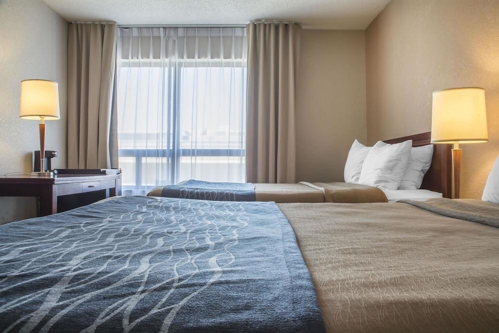 COMFORT INN photo 4