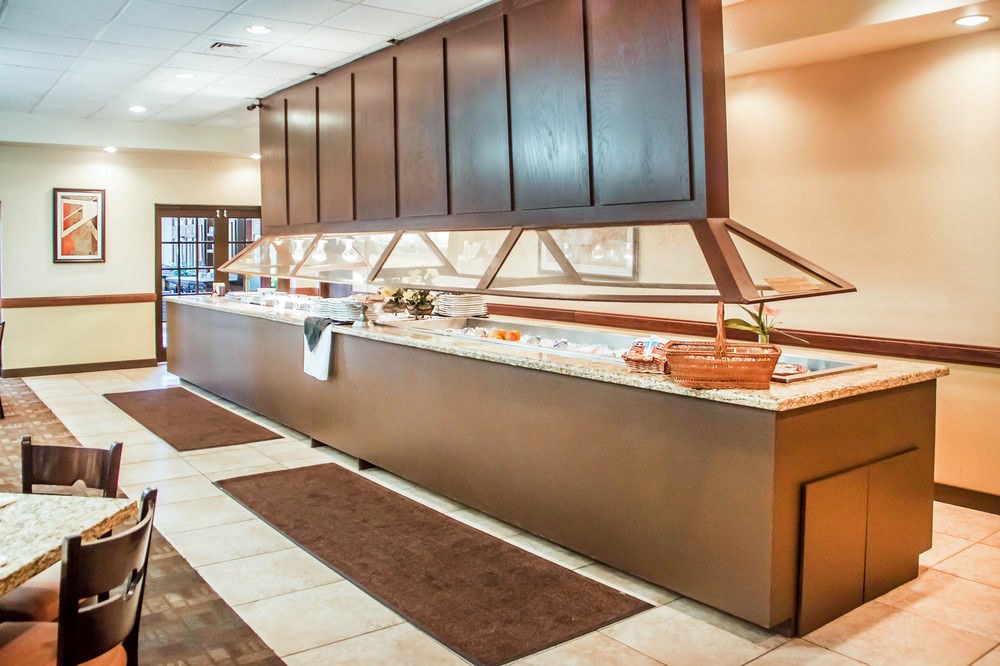 CLARION INN photo 1