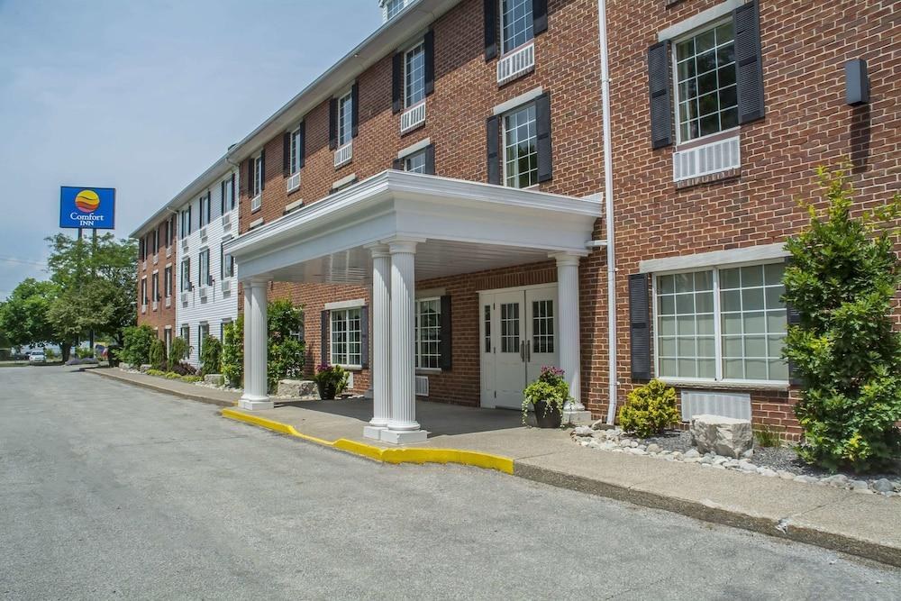 COMFORT INN photo 4