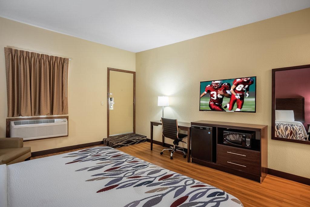 RED ROOF INN DES MOINES photo 1
