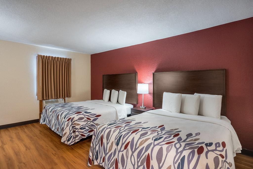 RED ROOF INN DES MOINES photo 2
