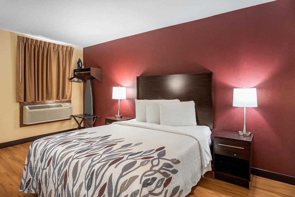 RED ROOF INN DES MOINES photo 3