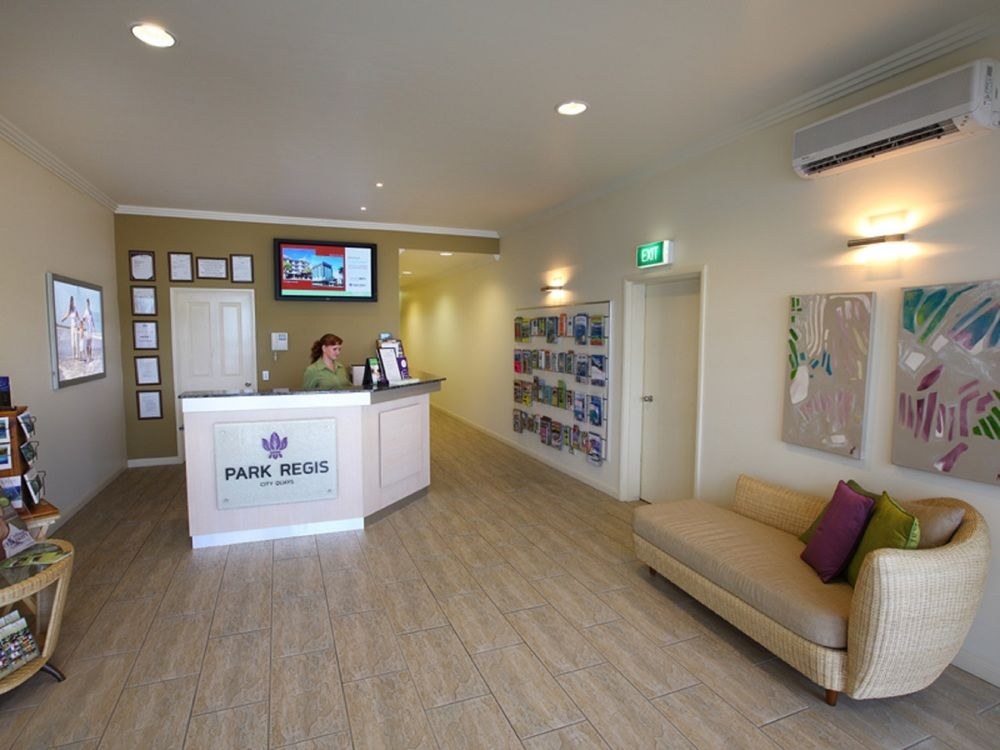 PARK REGIS CITY QUAYS