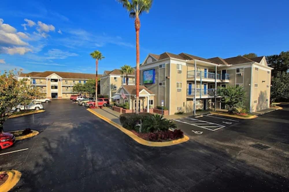 SUBURBAN EXTENDED STAY SOUTH photo 2