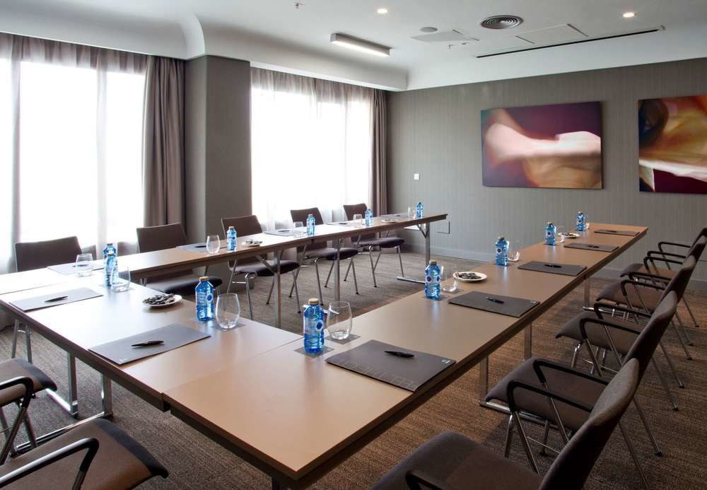 AC IBERIA LAS PALMAS BY MARRIOTT photo 1