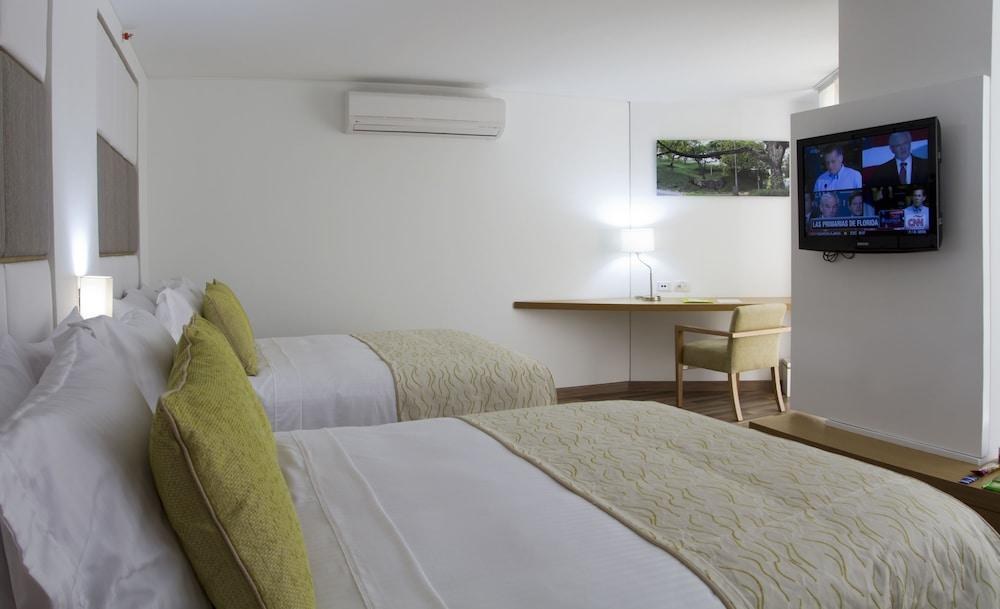 Hotel Cosmos Cali photo 3