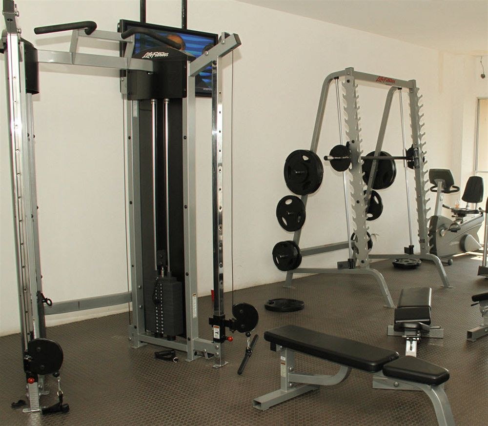 PIA SUITES photo 2