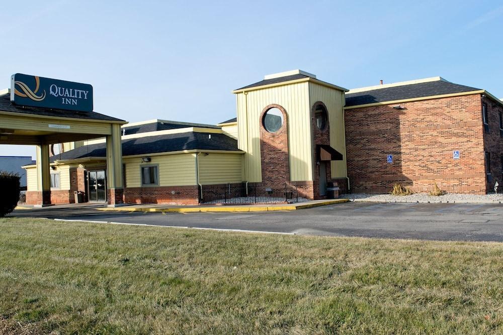 QUALITY INN ALEXIS RD photo 3