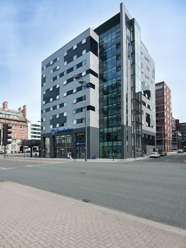 TRAVELODGE LIVERPOOL CENTRAL THE STRAND HOTEL photo 2