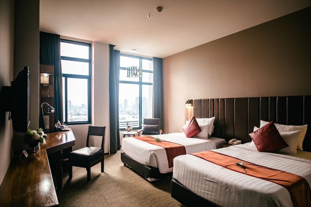 GRAND HOWARD HOTEL photo 4