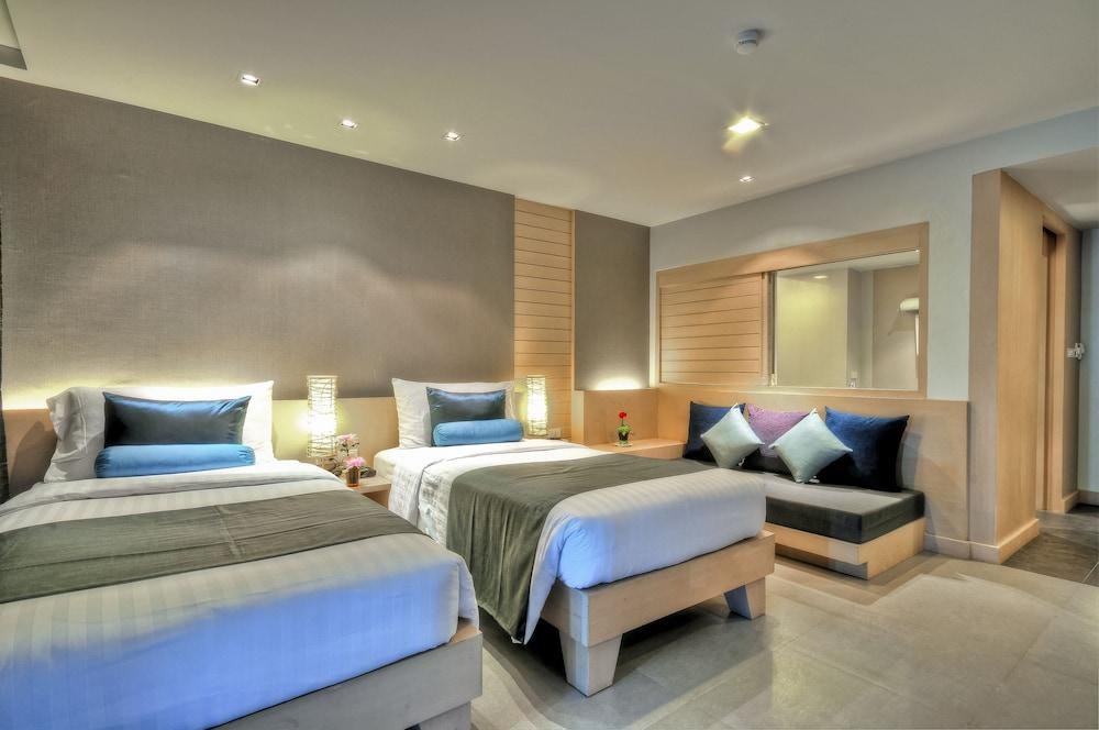 THE ASHLEE HEIGHTS PATONG HOTEL & SUITES photo 3