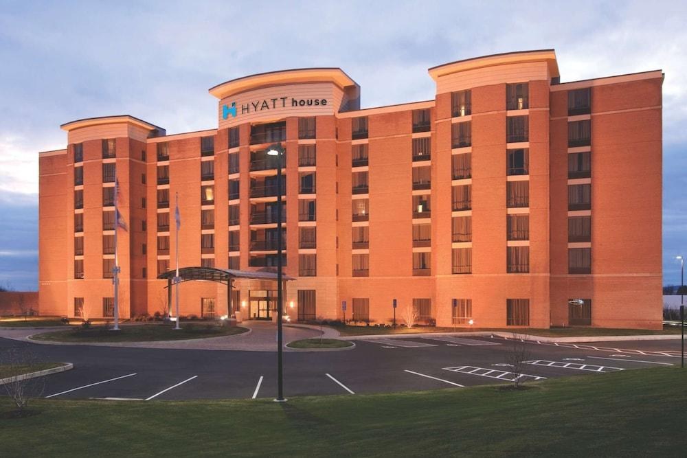 HYATT HOUSE HARTFORD NORTH WINDSOR photo 2