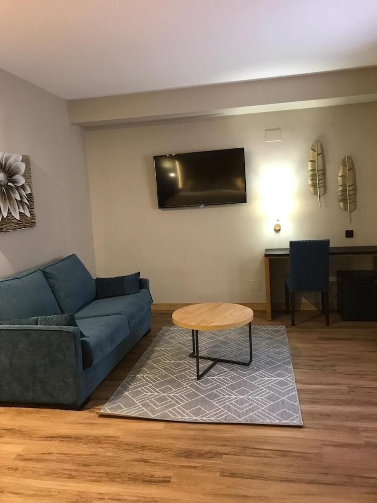 Zentral Mayoral photo 4