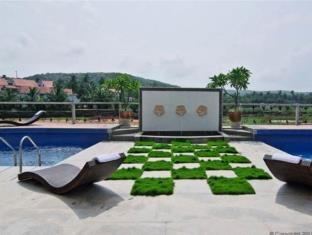 WHITE PEARL SUITES photo 3