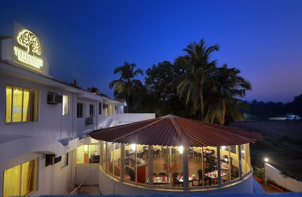 SILKEN SANDS HOTEL