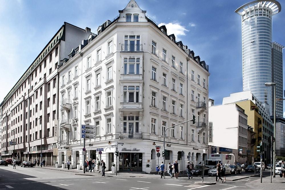 GRAND HOTEL DOWNTOWN photo 4