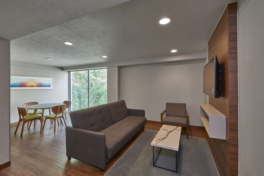 CITY SUITES ANZURES