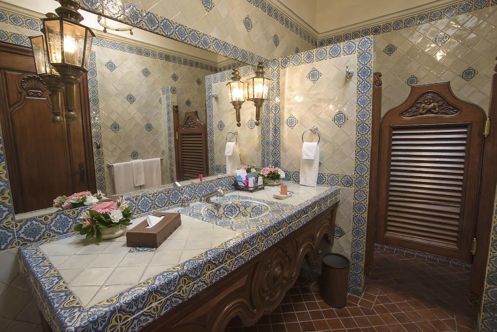 Las Mananitas Hotel Garden Restaurant and Spa photo 2