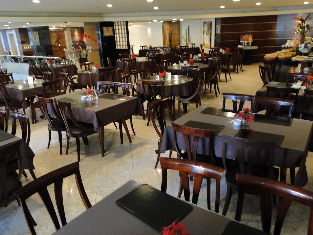 PLAZA PRAIA SUITES photo 4