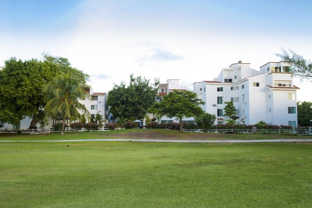LAS GAVIOTAS HOTEL AND SUITES photo 4