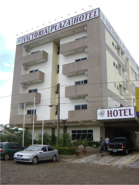 VICTORIA PLAZA