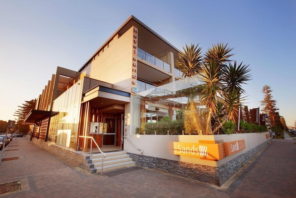Narrabeen Sands Hotel by Nightcap Plus photo 2