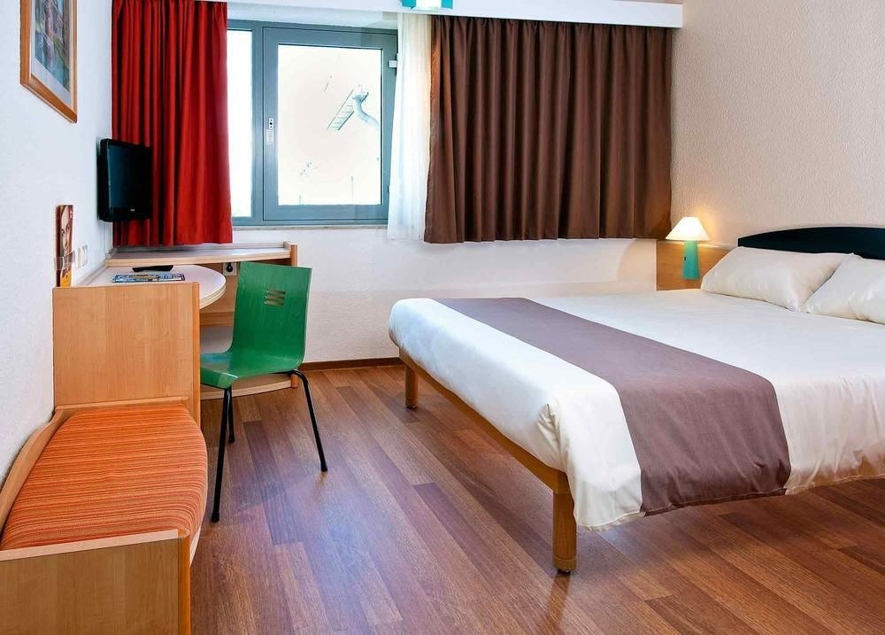IBIS BERLIN MITTE HOTEL