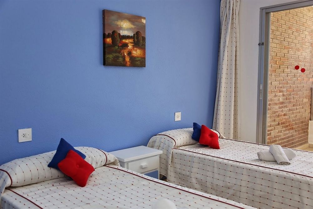 Apartamentos Maryciel By Mc photo 3