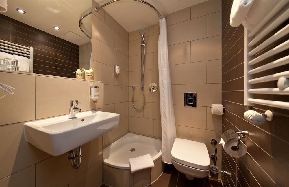 NOVUM STYLE HOTEL HAMBURG CENTRUM DAS photo 2