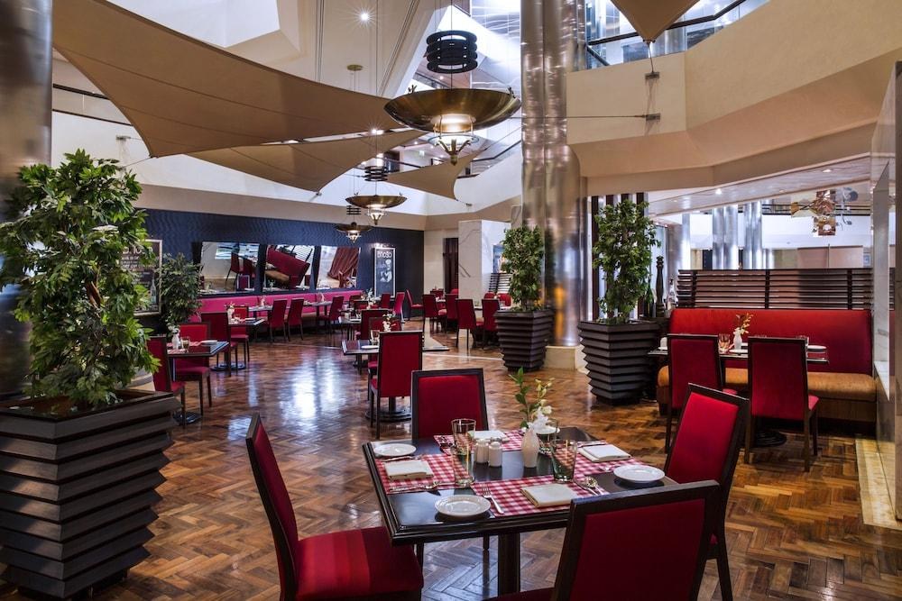 Crowne Plaza Deira photo 4