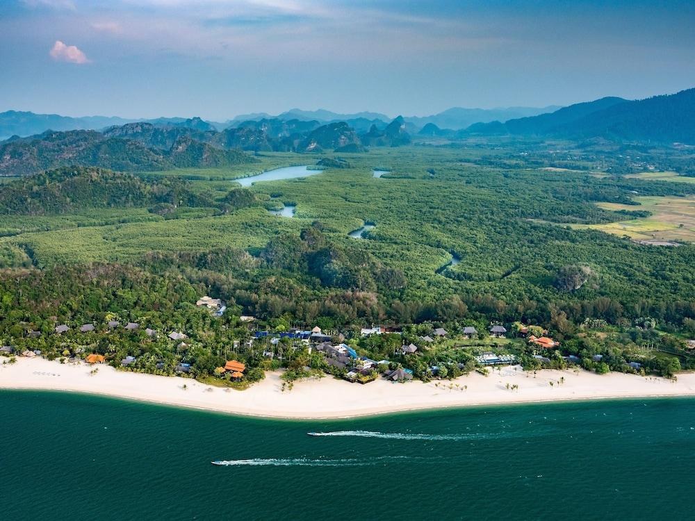 Four Seasons photo 3